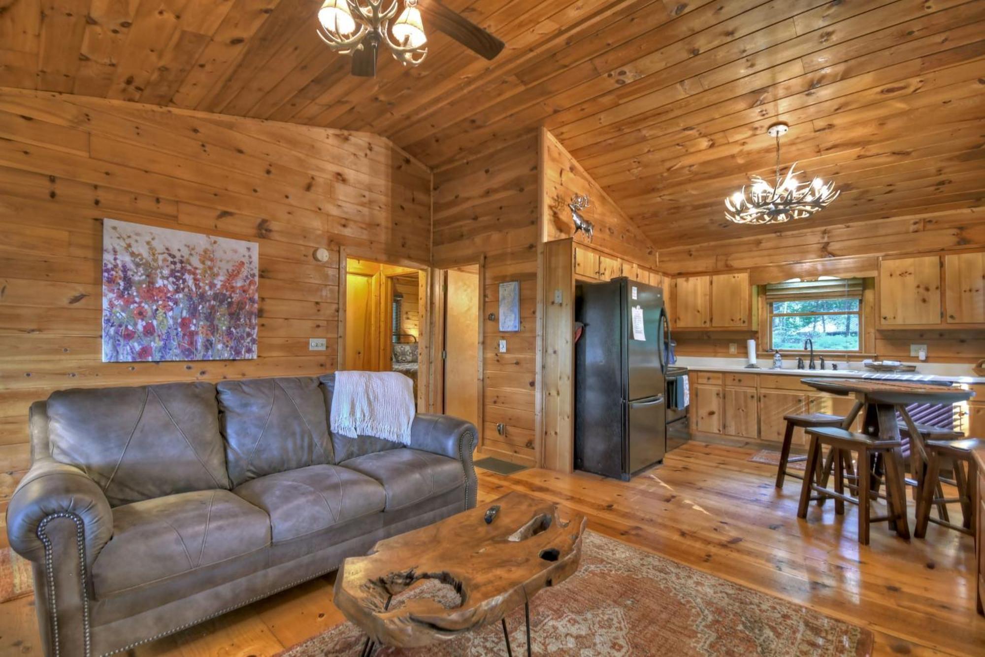 Bearfoot Ridge Wood-Burning Fireplace Cozy Hot Tub Serene Views Ellijay Bagian luar foto